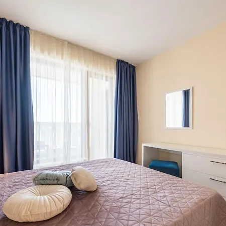 Apartment Blue Horizon By Linas *