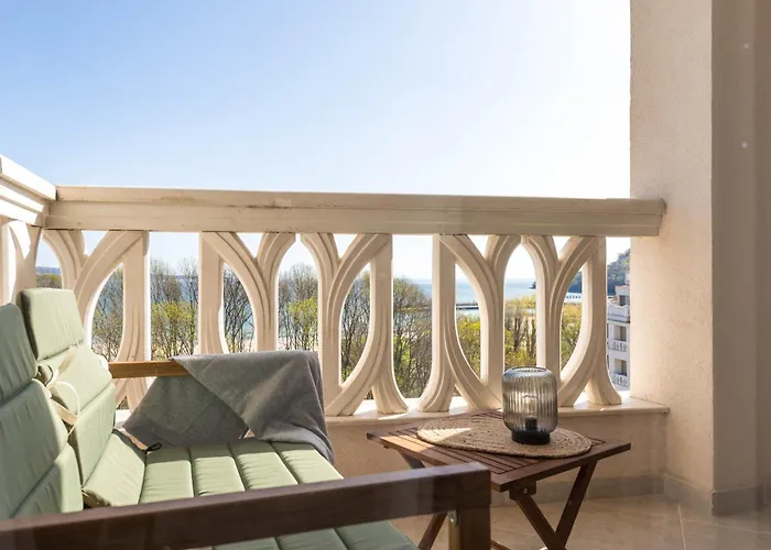 アパート Blue Horizon ヴァルナ